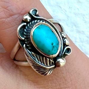 Turquoise and sterling silver ring